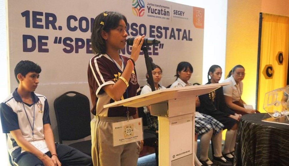 M S De Alumnos De Secundaria Participan En El Concurso De Spelling