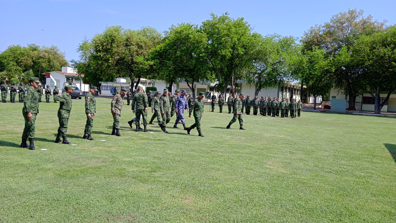 Premian dedicación de personal militar en lucha contra el narcotráfico.