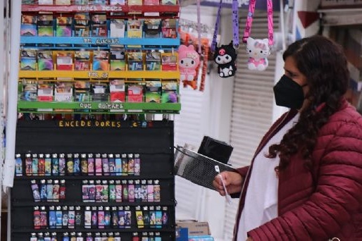 Pequeños comerciantes reportan pérdidas por no exhibir cigarrillos