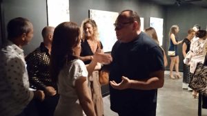 Personalidades estuvieron presentes en la noche de inauguración del espacio de exhibición