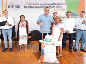 En el marco del “Día Internacional de la Mujer Rural”, que se celebró el 15 de octubre, Barrera Concha resaltó que cada día son más las mujeres que abaten las brechas de género al convertirse en las principales proveedoras de suministros y servicios en la zona rural.