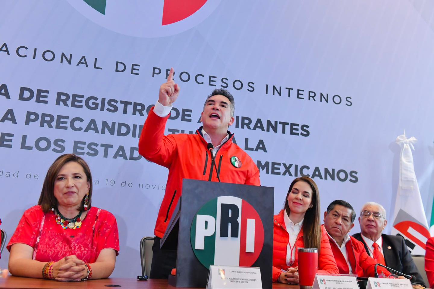 Llama a la unidad Alejandro Moreno en el frente amplio, con Xóchitl Gálvez a la cabeza