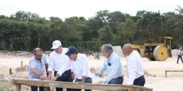 Mauricio Vila superviso los trabajos de modernización de la Unidad Deportiva del Sur llamada Henry Martin