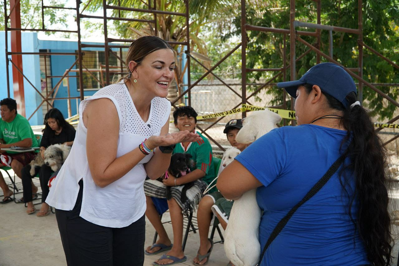 Cecilia Patrón destaca la exitosa labor de “Esterimóvil” por el bienestar animal