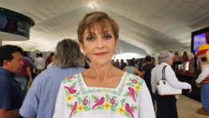 María Esther Magadán  Alonzo es aspirante a diputada por Morena en Yucatán, por el distrito 14. 