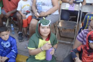 En el derrotero infantil del Carnaval de Mérida asistieron miles de familias con sus hijos disfrazados de diferentes personajes. 