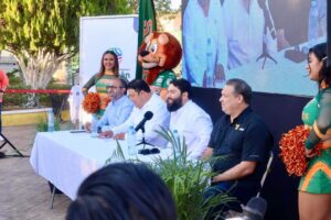 En la rueda de prensa de la presentación de la nueva casa de los Leones de Yucatán, el alcalde de dicho municipio dijo que la llegada de los Leones al municipio, será de gran beneficio.