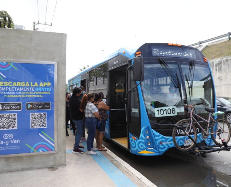 Vila Dosal anunció 616 nuevas unidades del Sistema Va y Ven