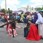 Ayuntamiento de Mérida garantiza seguridad en viacrucis de la ciudad