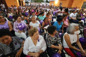 Verónica Camino Farjat, dejó en claro que la fuerza femenina ya está preparada y sin miedo a cambiar la historia del estado de Yucatán. 