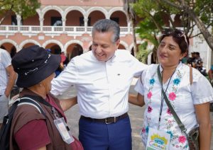 El Presidente Municipal destacó que Mérida es una ciudad de unión, paz, armonía y seguridad, por lo que el trabajo que desempeña la Policía Turística es de gran importancia.