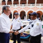 El Ayuntamiento destaca labor de la Policía Turística como elemento clave en el trato amable y seguridad de los visitantes nacionales y extranjeros