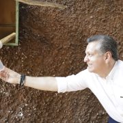 El Ayuntamiento garantiza la adecuada hidratación de las especies de los zoológicos del municipio ante las altas temperaturas