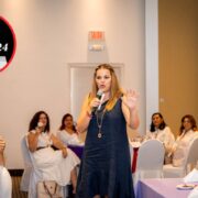 Juntas, en equipo, podemos lograr más cambios por las mujeres: Cecilia Patrón