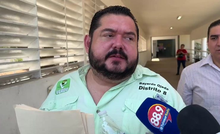 DENUNCIAN A HUACHO DÍAZ MENA POR PRESUNTO ENRIQUECIMIENTO ÍLICITO