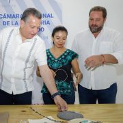 El Ayuntamiento de Mérida ratifica su compromiso de impulsar la economía local