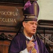 Llama arzobispo Gustavo Rodríguez a campañas electorales sin confrontaciones