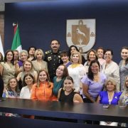 Mujeres empresarias elogian la paz de Yucatán durante reunión en la SSP