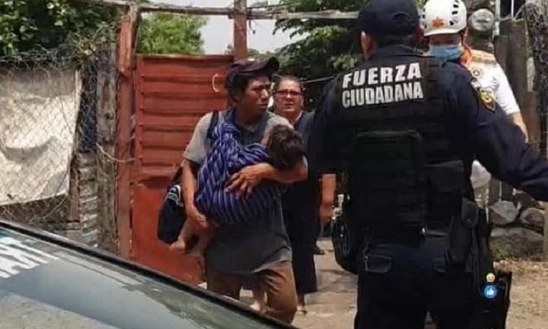Sujetos sin corazón le da pollo envenenado a una familia humilde