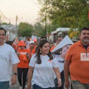 Vecinos del Centro abrazan lo nuevo: Vida Gómez Herrera recibe apoyo en la Calle 80