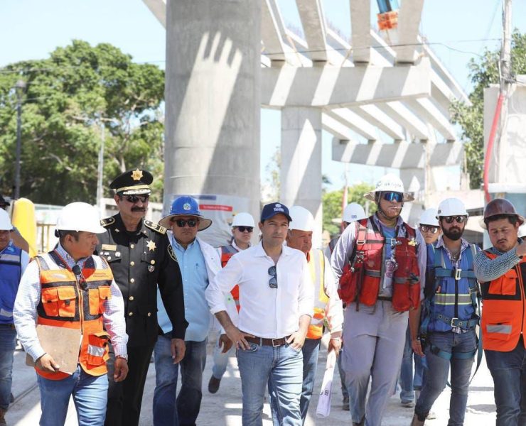 Supervisa el Gobernador Mauricio Vila Dosal avances de la construcción del Viaducto Elevado de Progreso