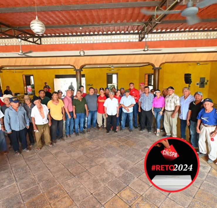 El candidato a senador por la coalición Fuerza y Corazón por México, Rolando Zapata Bello, se compromete a seguir trabajando por el campo yucateco.