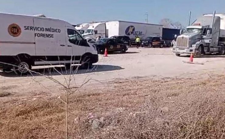 Encuentran a un hombre sin vida en su tráiler en periférico