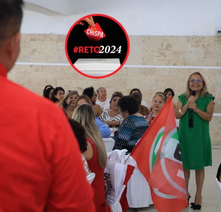 En emotivo discurso, en el día 72 de su campaña, ante más de 200 mujeres que acudieron a su convocatoria en un hotel de esta capital, el candidato de la coalición Fuerza y Corazón por México (PRI-PAN-PRD) a la diputación federal por el III Distrito, destacó el papel femenino en la sociedad.