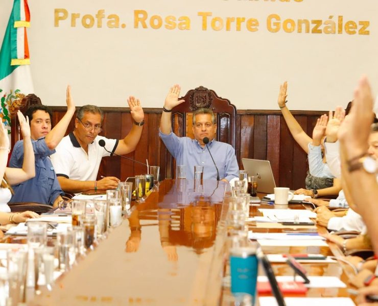 El cabildo aprobó la propuesta del Alcalde Alejandro Ruz Castro para realizar obras con recursos del Fondo de Aportaciones para la Infraestructura Social Municipal y de las Demarcaciones Territoriales del Distrito Federal que se ejecutarán en las zonas más necesitadas del Municipio.