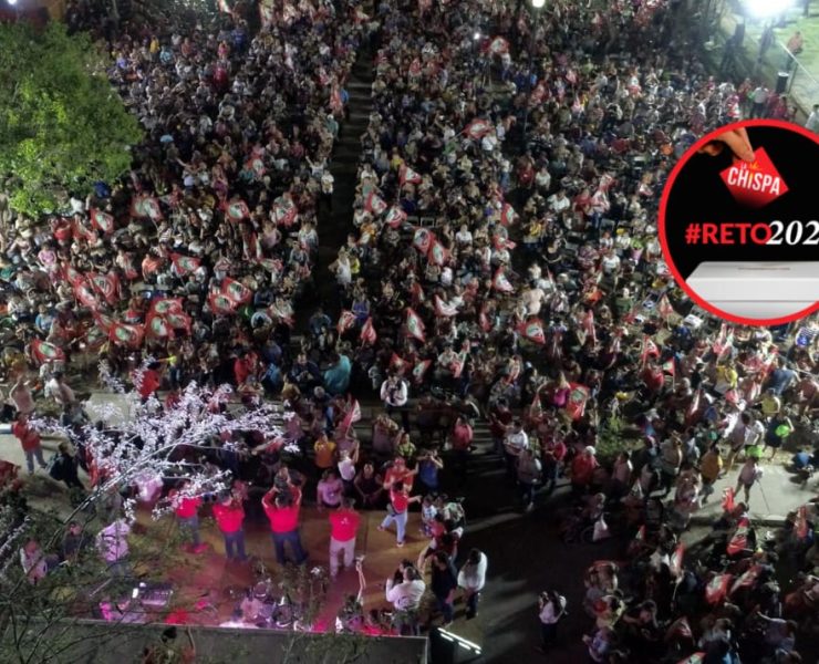 El candidato aprovechó el magno evento para agradecer la confianza de la gente durante todas las reuniones que ha sostenido en esta campaña en sus casas, colonias y comisarías.