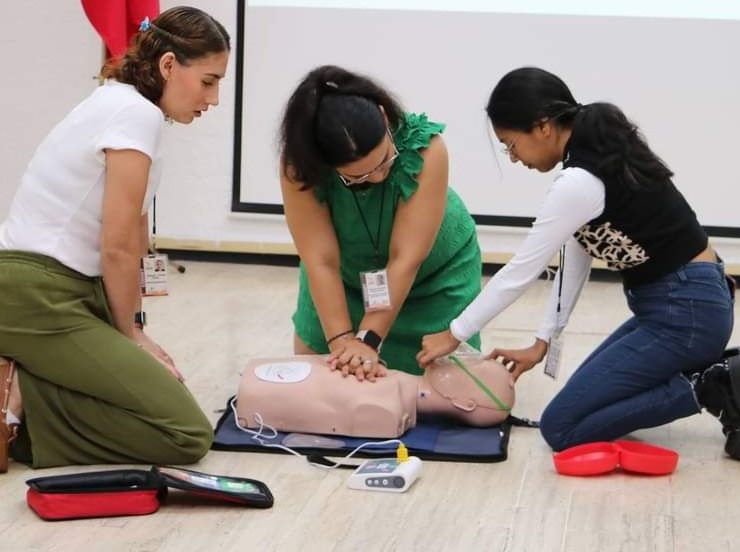 CODHEY se prepara para actuar ante emergencias, finalizó un curso de primeros auxilios
