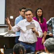 Diálogo directo sobre aumento salarial con la comunidad educativa