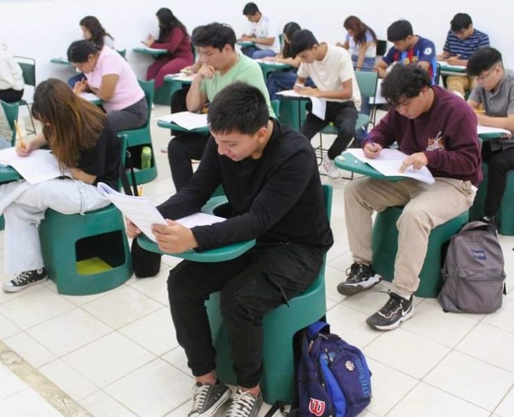 En la UTM más de 1500 jóvenes presentaron examen de admisión