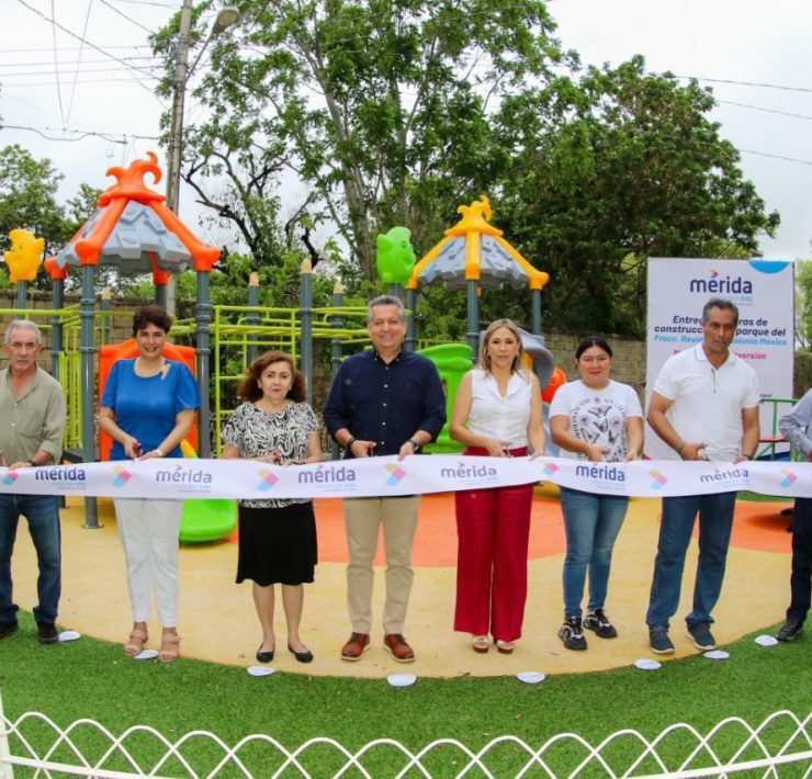Ruz Castro expuso que este parque integró nuevos andadores peatonales, un área infantil, iluminación led, nuevas mesas para picnic, sillas de concreto, botes de basura, una estación de bicicletas, rampas de acceso para personas con discapacidad y botes de basura especiales para los desechos de los animales de compañía.