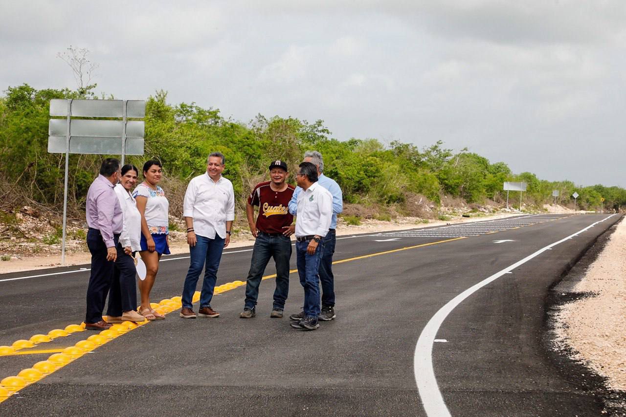 Alejandro Ruz mencionó que el Ayuntamiento, ha invertido en Sac-Nicté más de 41 millones de pesos para impulsar el desarrollo equitativo de Mérida, por ello, se construyeron el parque, las carreteras, acciones de vivienda, guarniciones y banquetas, sistemas pluviales, red de agua potable, entre otras.