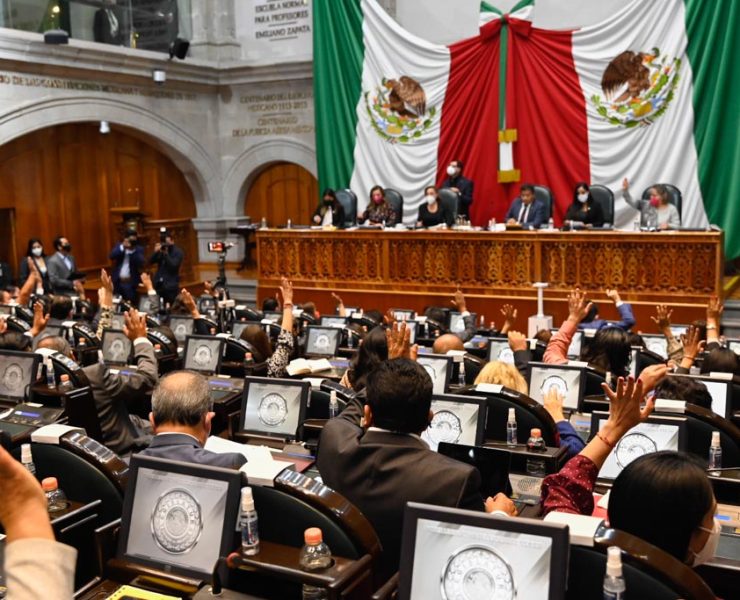 37% de los Legisladores del Estado de México Carecen de Cédula Profesional
