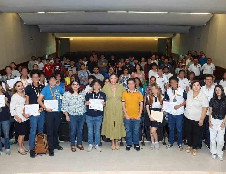 Tendremos una Mérida que aproveche la innovación y creatividad de los jóvenes para mejorar la administración pública, afirmó Cecilia Patrón Laviada, alcaldesa electa de la capital yucateca.