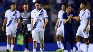 Monterrey se mostró ante Cruz Azul, con una total fragilidad en zona defensiva. 