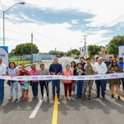 Ruz Castro destacó la importancia de modernizar las calles de todo el municipio, porque a través de ellas se proporciona una vía más rápida y segura en la movilidad de personas, servicios de seguridad y comercio.