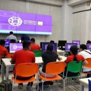 En atención a las denuncias de presuntos casos de acoso y hostigamiento en esa institución educativa, la Secretaría de las Mujeres (Semujeres) estableció contacto con la parte afectada y brindará servicios integrales y gratuitos de atención jurídica y psicológica.