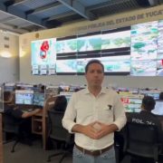 El Gobernador Mauricio Vila Dosal supervisa desde el C5i el paso del huracán "Beryl"