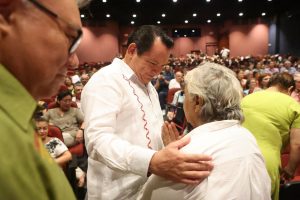 Durante la administración del gobernador electo Joaquín Díaz Mena, se brindarán centros de renacimiento y de atención, para los adultos mayores de Yucatán. 