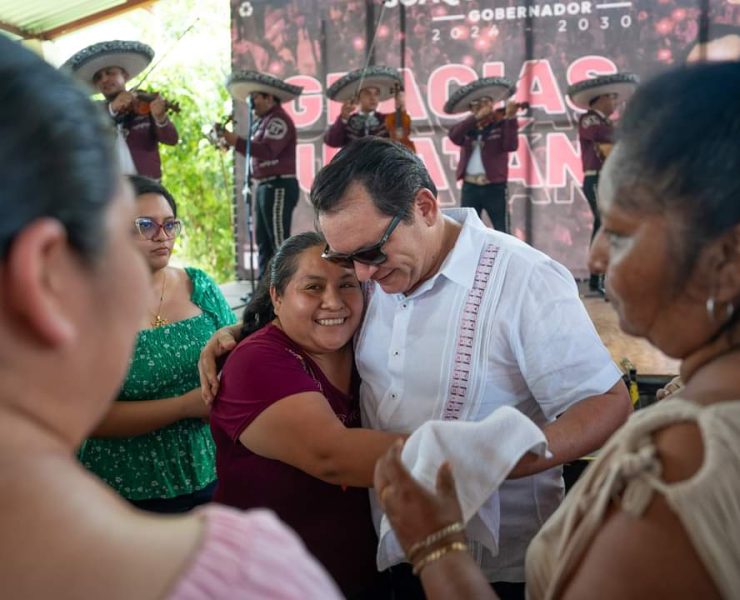 Díaz Mena destacó que la salud es la principal preocupación de las y los yucatecos, subrayando que la salud es una cuestión de justicia social, ya que es un derecho humano que debe estar al alcance de todos.