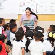 Forman a estudiantes para aprovechar mejores oportunidades a través del Inglés