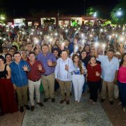 ‘Huacho’ Díaz Mena anuncia oficinas de atención y gestión para programas sociales en Motul