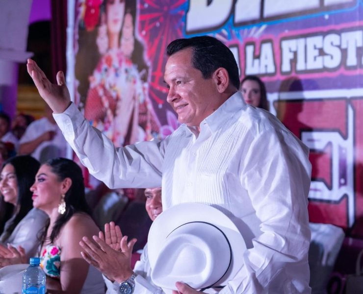 Joaquín Díaz Mena, inauguró la tradicional Feria de Temozón 2024