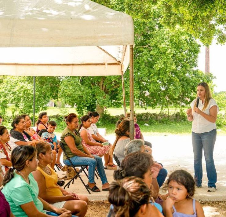 En la construcción de alianzas que impacten de manera eficaz en la calidad de vida de los meridanos, la alcaldesa electa, Cecilia Patrón Laviada, sostuvo una reunión de trabajo con la Ing. Ana Ligia Mora Martínez, secretaria de Medio Ambiente del Distrito de Medellín.