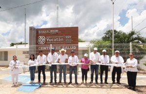 El Gobernador del Estado de Yucatán, Mauricio Vila entrega remodelación, en los Centros de Salud en comisarías de Tizimín.