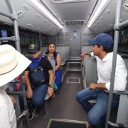 Vila Dosal reiteró que la importancia de que la transformación del transporte llegue a cada rincón de Yucatán y no sólo se concentre en Mérida, pues todos los habitantes merecen un mejor servicio de digno y de calidad.
