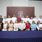 Garantizar el abasto de medicamentos de los servicios de salud de Yucatán: Mesa de Transición